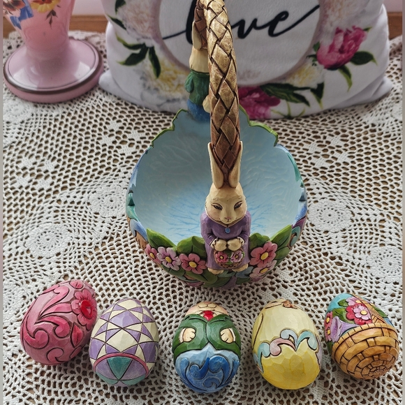 Jim Shore Heartwood "For The Love of Easter" Easter Basket 5 Eggs 4016464 2009 - Picture 2 of 16